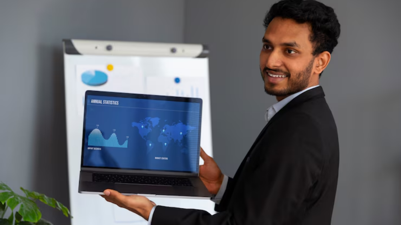 How AI Analyzes Past Campaign Data for Future Success