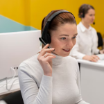 How Virtual Contact Centers Use AI to Enhance Customer Experience