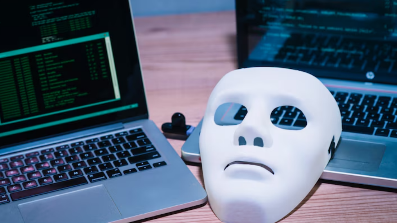 Privacy Risks in AI Telemarketing and How to Avoid Them