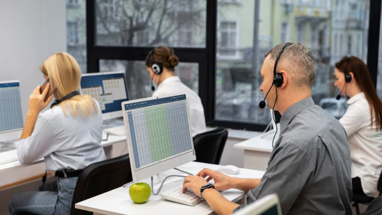 Using AI to Optimize Call Center Productivity